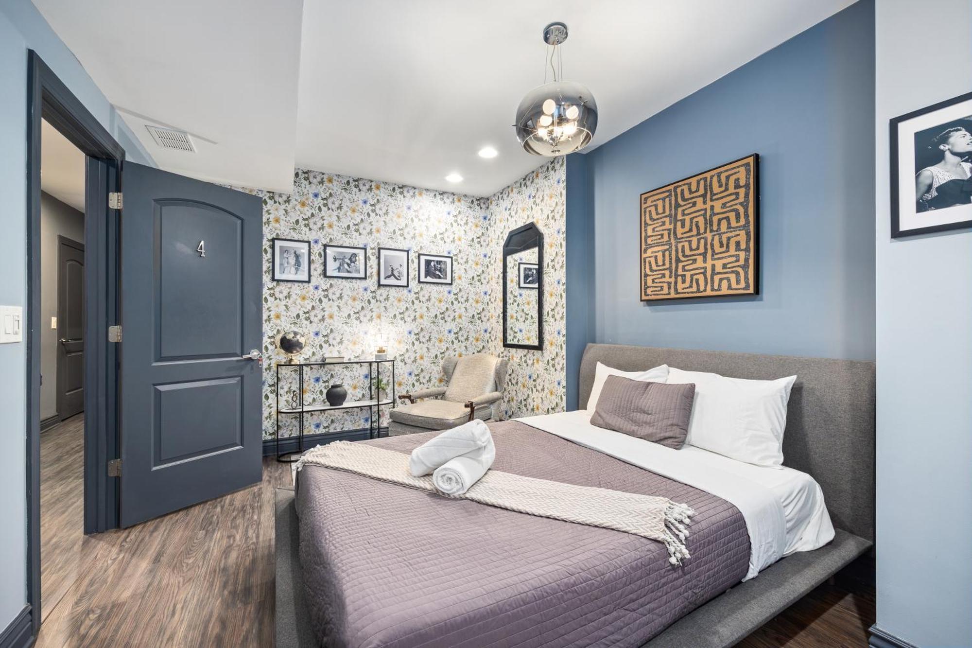 Mccormick Place Guest House Chicago Bagian luar foto